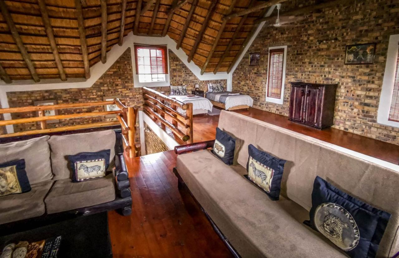 Villa Giraffe Plains Marloth Park Exterior foto